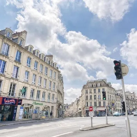 Au Coeur Du Centre Historique דירה קאין